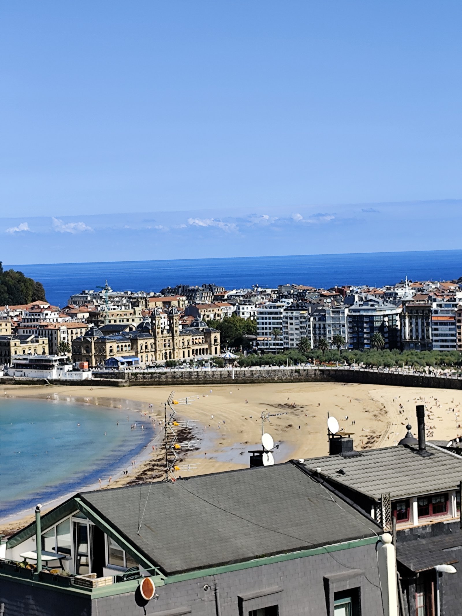 Aldapeta · Vistas a la Bahía
