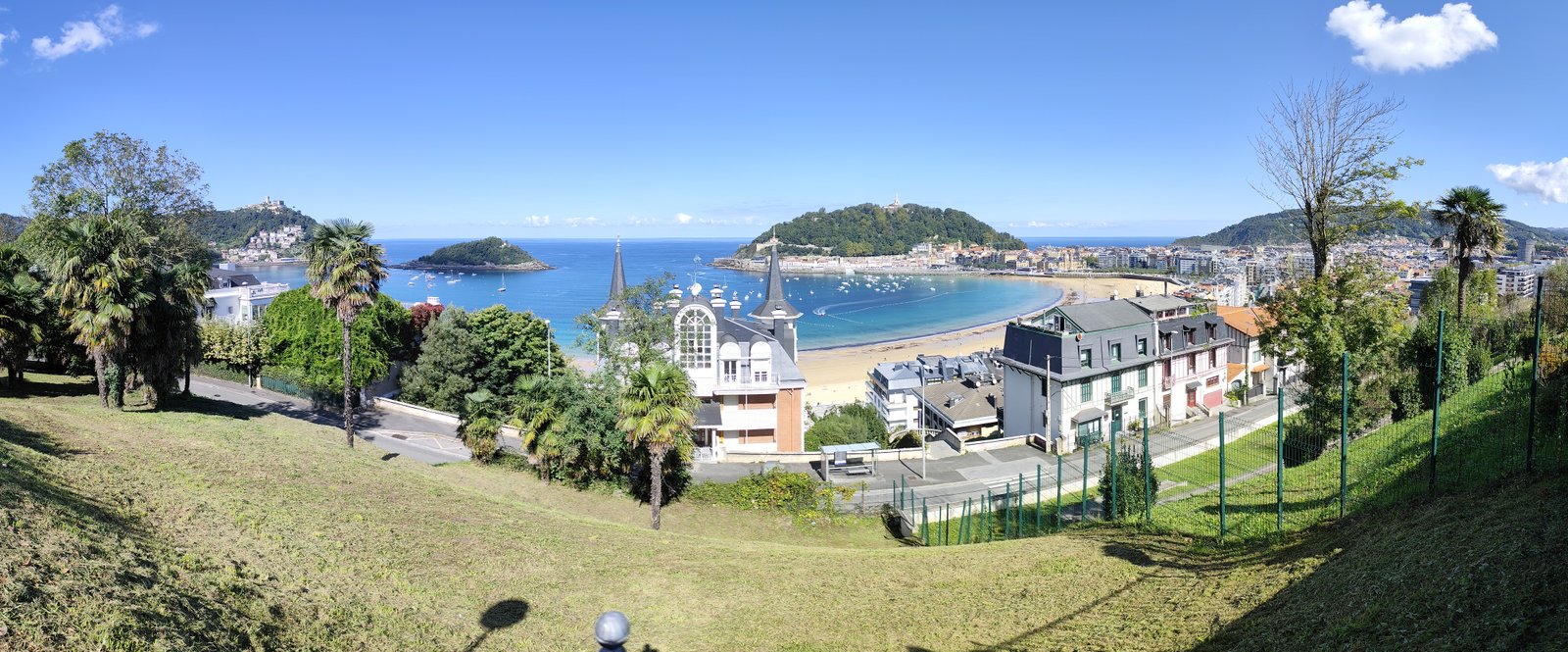 Vista panorámica desde Aldapeta, bahía de La Concha